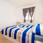 بيت للعطل Awesome In Modric روفانجسكا