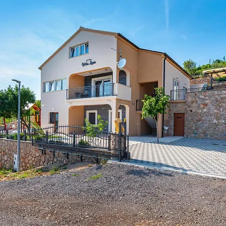 Holiday home Awesome In Modric